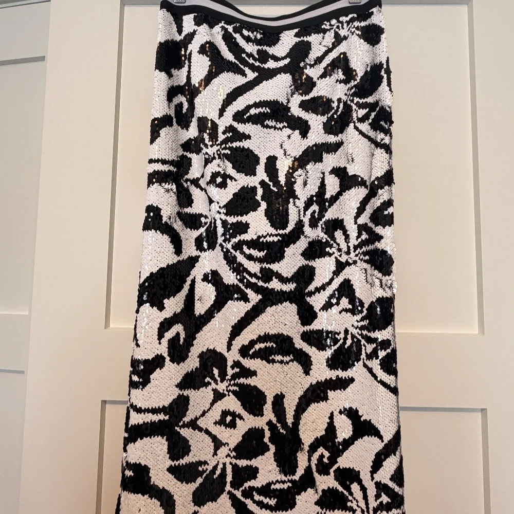 Le Superbe Hibiscus Liza Skirt